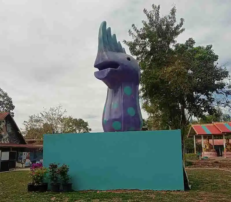 Représentation moderne et humoristique du Phaya Naga